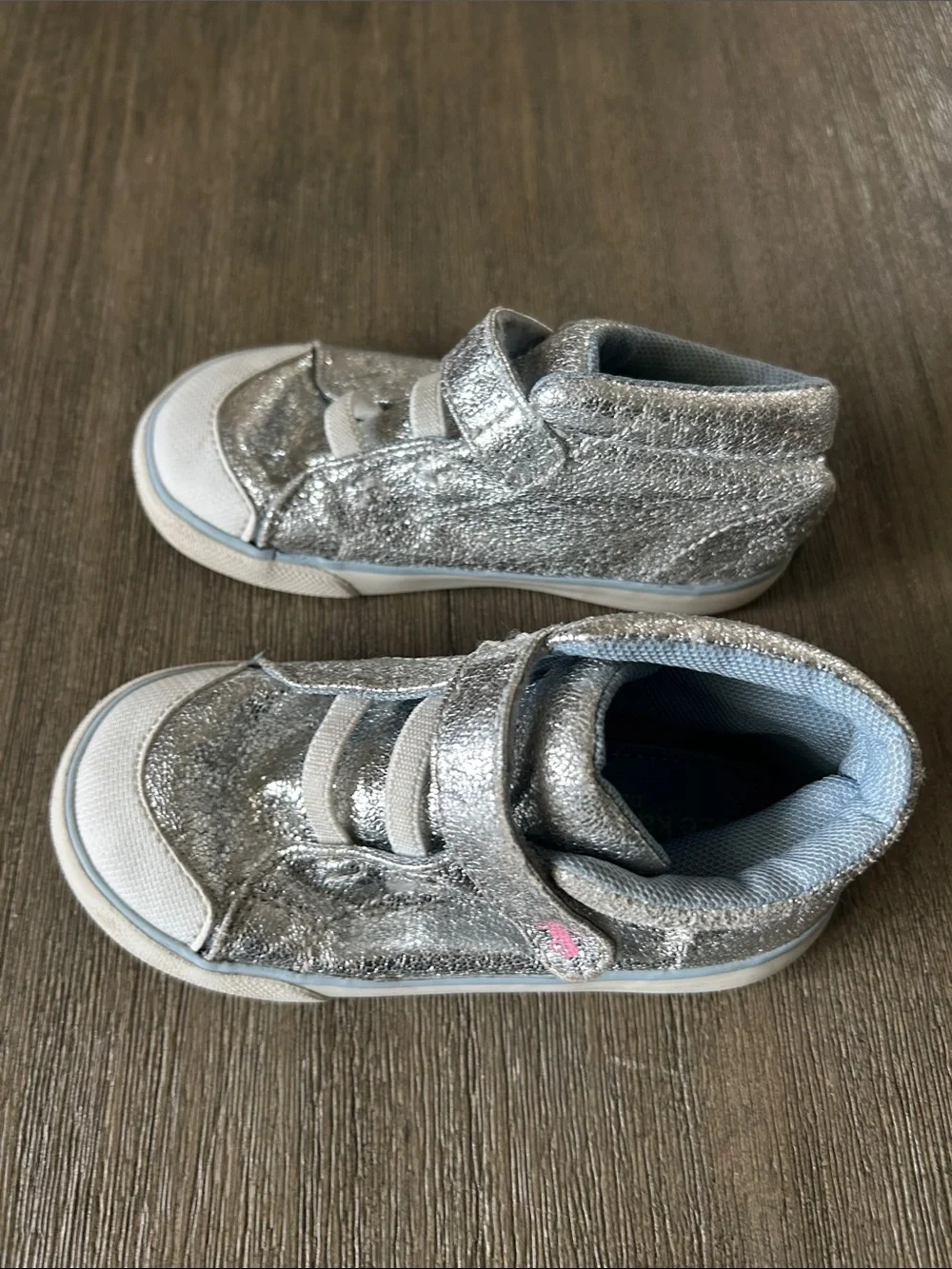 see Kai run Drew Silver, Gently Used, Size 9.